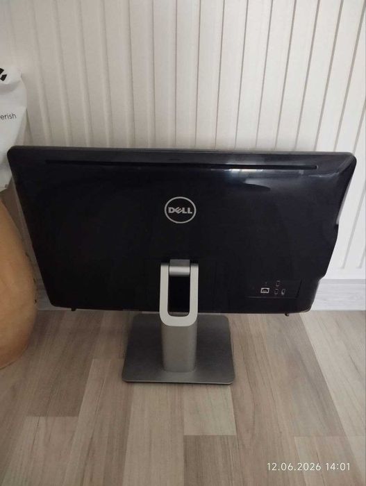 Dell Inspiron 24 3 All-In-One (Intel Core i3, 16 GB RAM, 256 GB SATA)