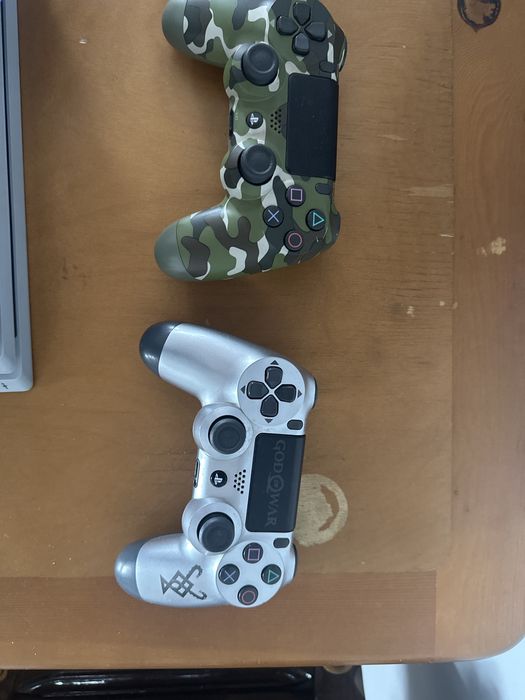 Плестейшн 4 про.