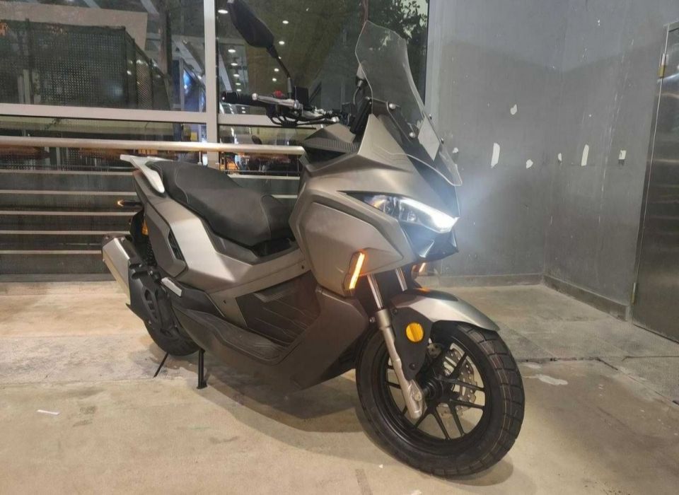 Скутер ADV 200cc