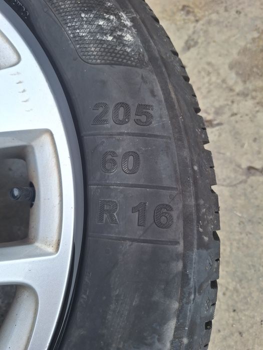 3бр. Джанти с гуми 16 цола 4x100  Renault Captur / Рено Каптюр 2019г.