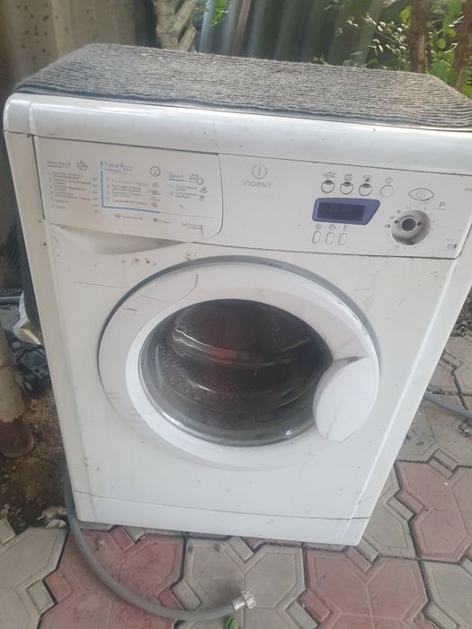 Продам 2 стиральные машины.