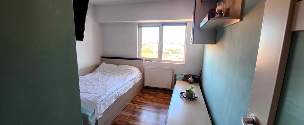 Vând apartament 4 camere ultracentral Gherla