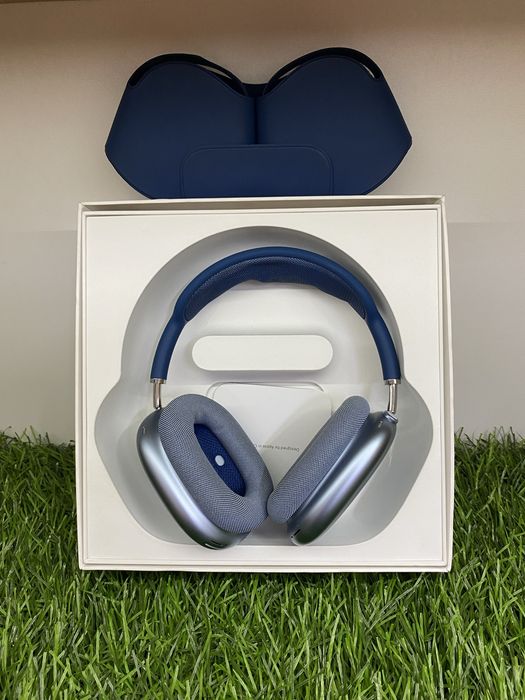AirPods Max 10/10