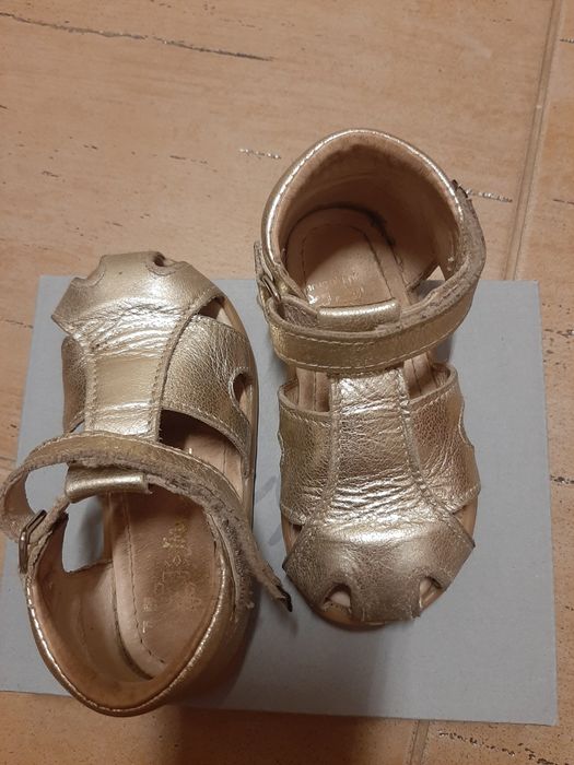 Детски сандали Mrugala