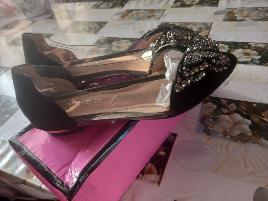 Продам туфли женские 35 рр