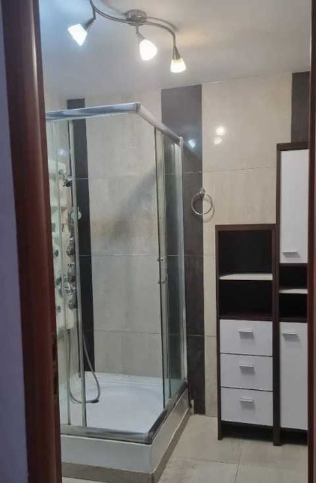 Дава се под наем Двустаен апартамент в Пловдив, Захарна фабрика - 65 кв.м за 280.5 € - Снимка #2