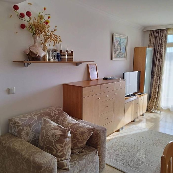 Продава се Двустаен апартамент в Свети Влас - 64 кв.м за 1641 €/кв.м - Снимка #1