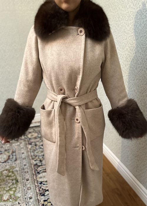 Пальто зимнее с мехом