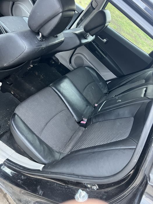 Kia Ceed 1.6 CRDi – Climatronic / Pilot Automat / Comenzi Volan / 2010