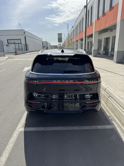 Voyah free 210/14000km probeg