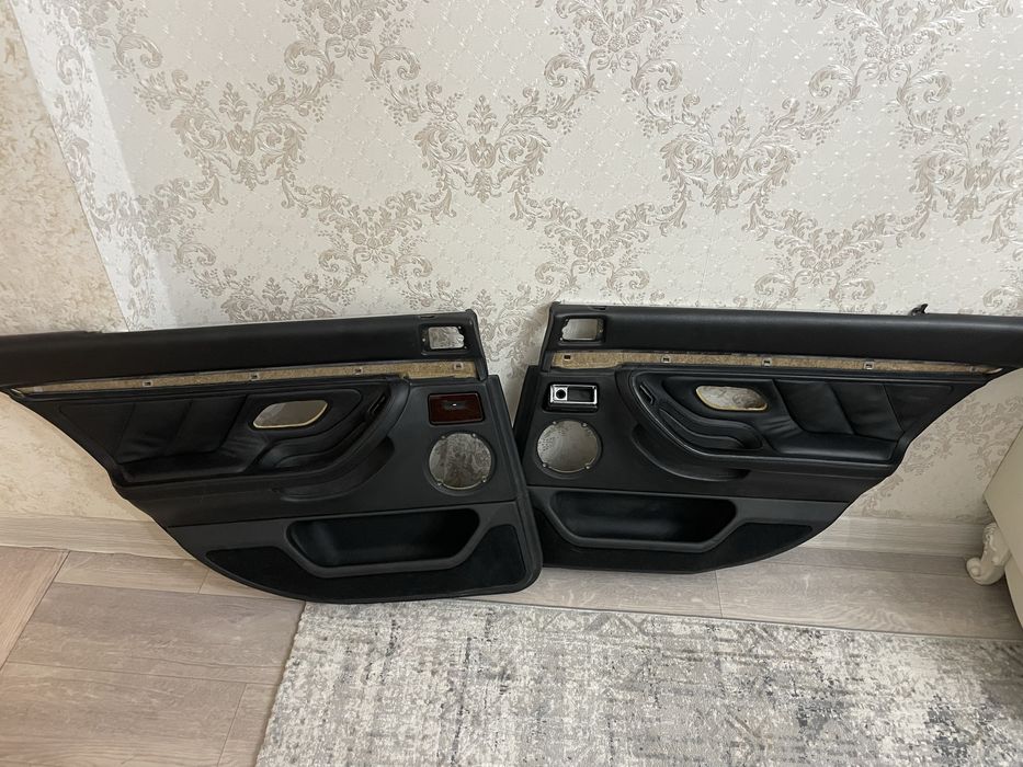 Продам дверные карты для БМВ Е38 рестайлинг.