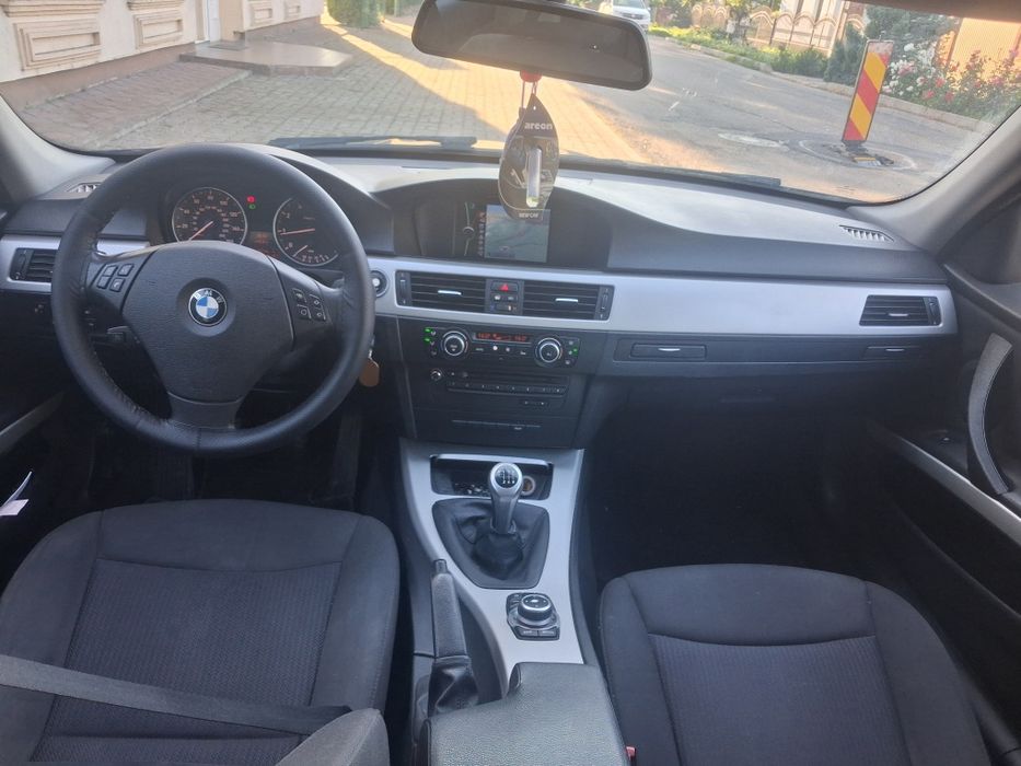 Bmw e91 320d  2009