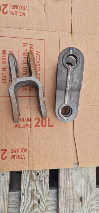 Furca  remorcare h (GURA LUP H) U650 u 445 u 640  UTB