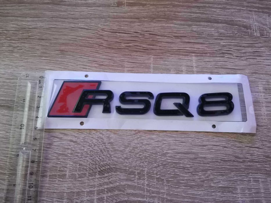 черна емблема Audi Ауди RSQ8