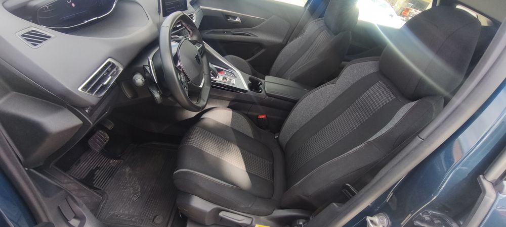 Peugeot 3008 2022 г. Automatic Benzin