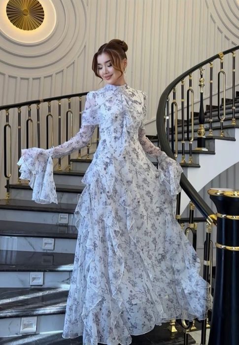 женский вечерний платье