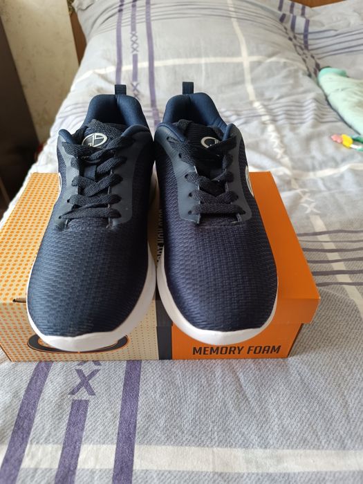 Кросовки лёгкие весна/лето