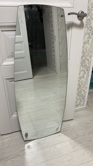 Зеркало- айна отличная сост