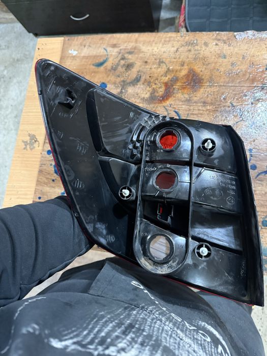 Фонарь ваз гранта правый оригинал