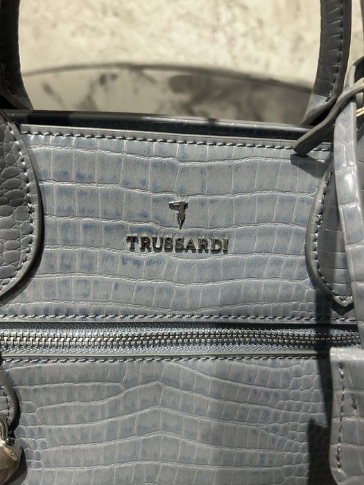 Оригинална дамска чанта  TRUSSARDI