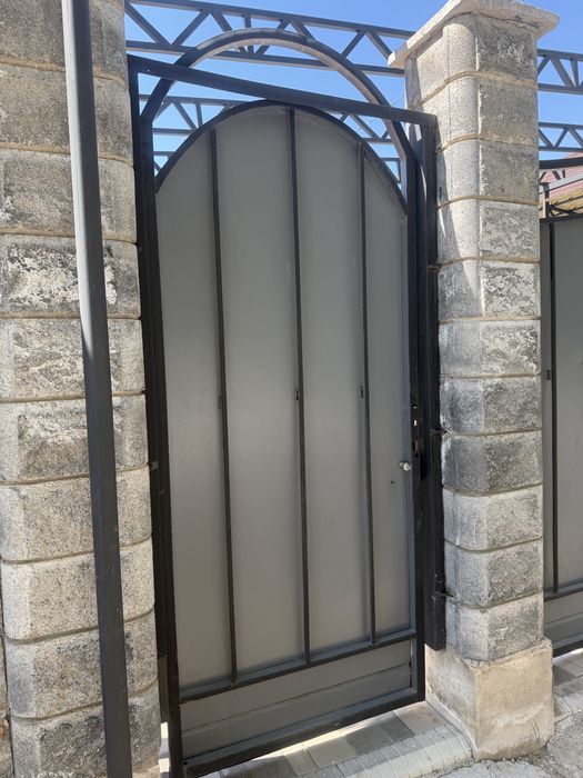 Ворота распашные и калитка