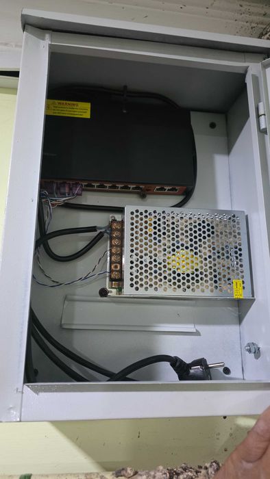 Kamera va Damafon örnatish xizmati