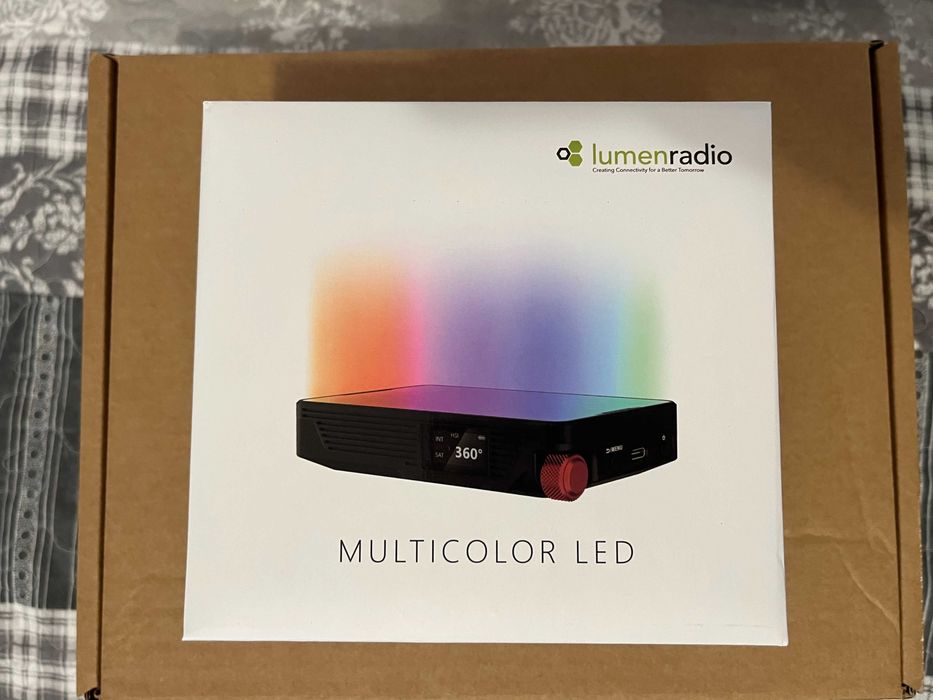 Lampa foto-video LED Aputure MC Pro RGB 2000K-10000K NOUA - doar desigilata