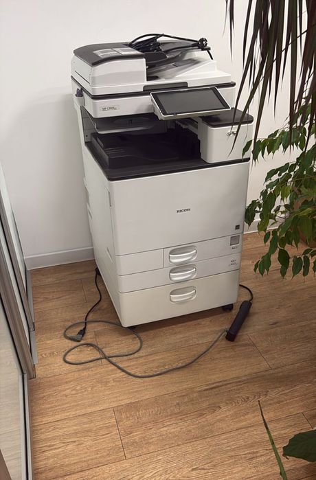 Принтер .Ricoh MP C3004ex