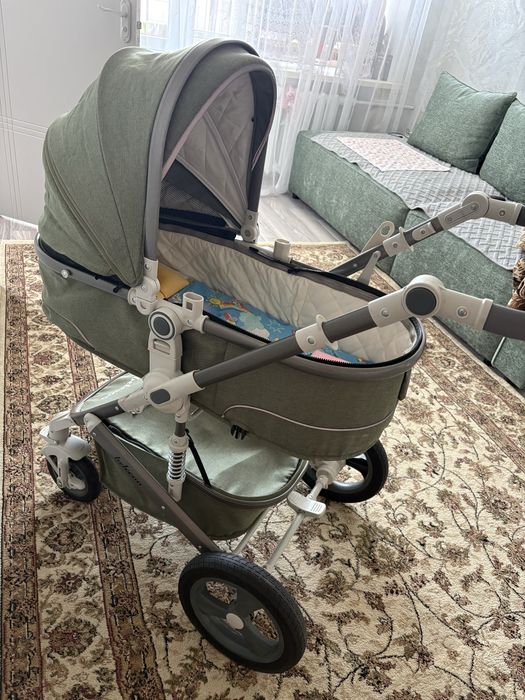 Продам коляску в хорошеем состоянии