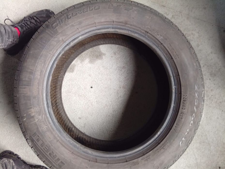 225/60/17 pirreli run flat