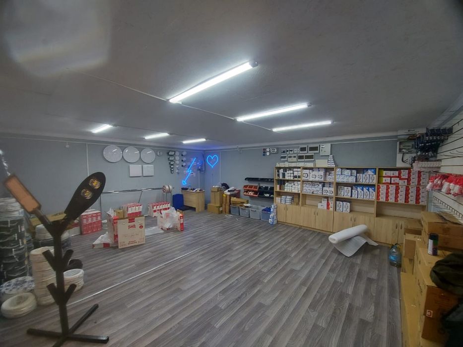 Продаётся киоск в тц Жангир хан