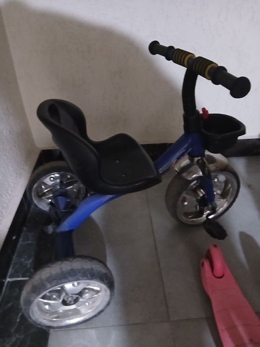 Продам санки велик самокат