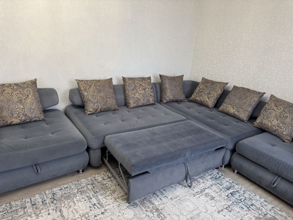 Продам угловой диван
