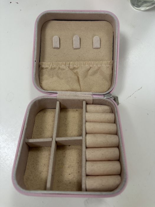 Шкатулка для украшений