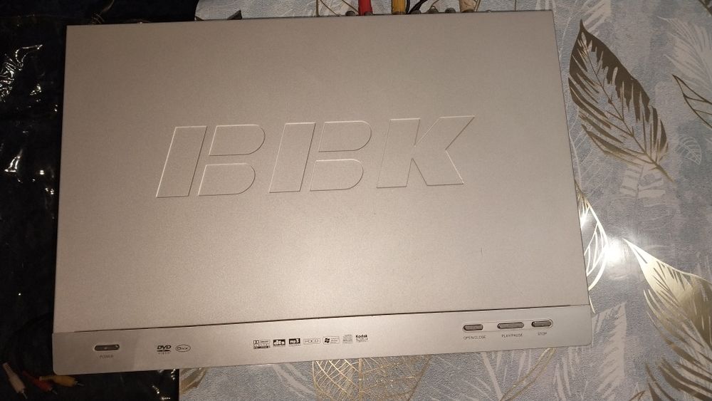 Продаётся DVD плеер.