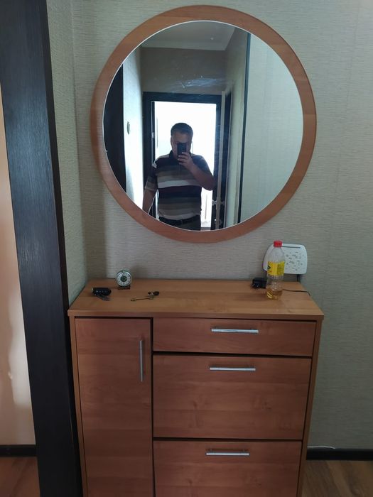 Обувница с зеркалом