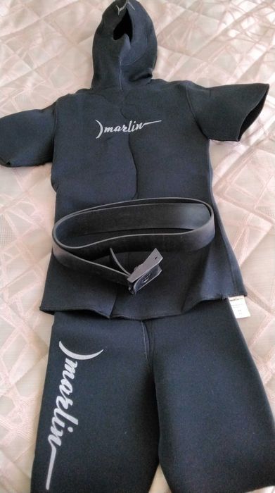 Неопренов костюм за гмуркане