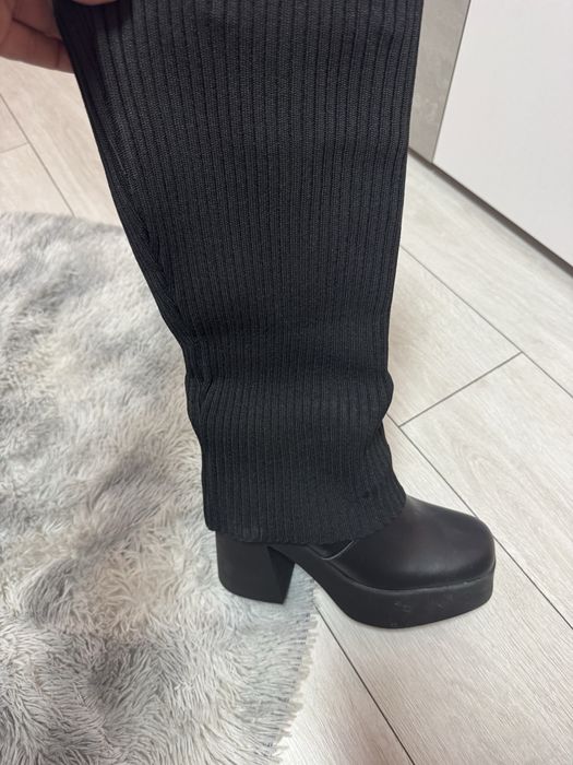 Bershka 39 боти два модела