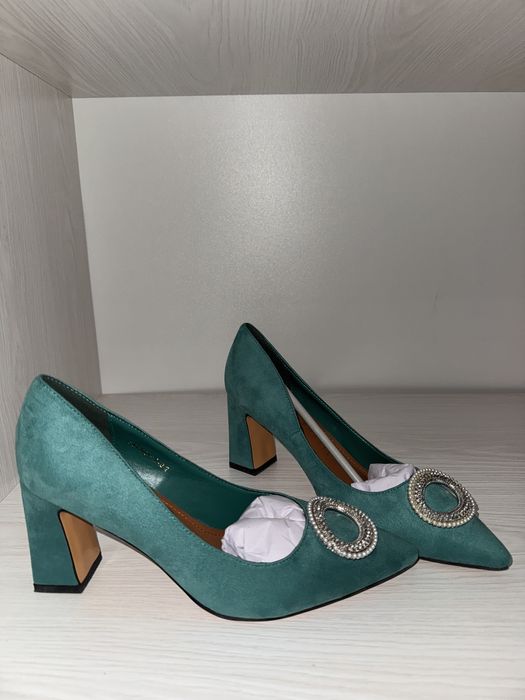 Obuvla sotiladi yengi kiyilmagan