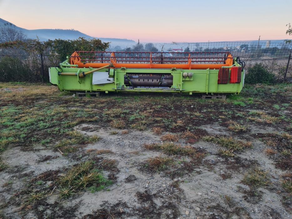 Claas Tucano 430 vând