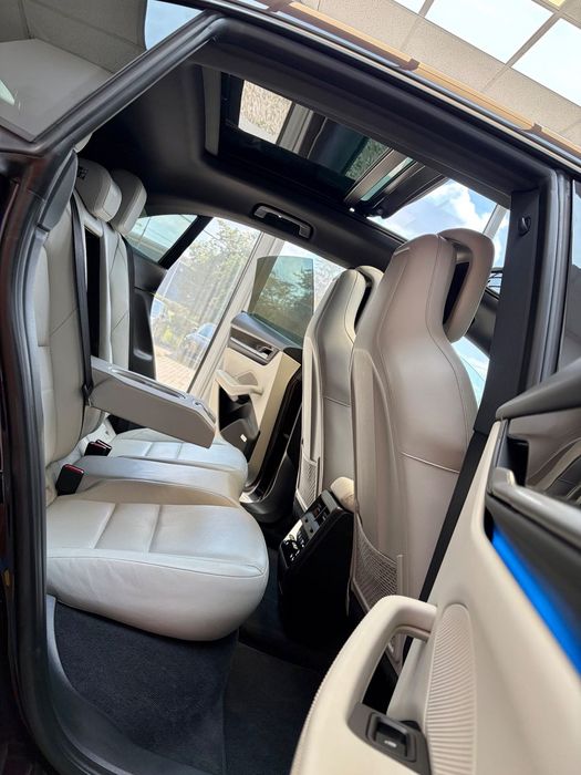 Porsche Macan 2025-02 | 408HP | Virtual | 2 X Navi | Pano | Bose | 26.000Km
