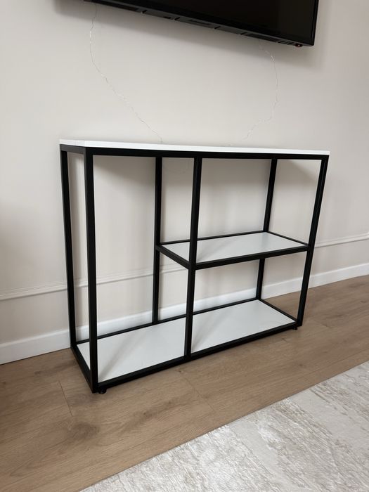 консоль/полка для гостинной