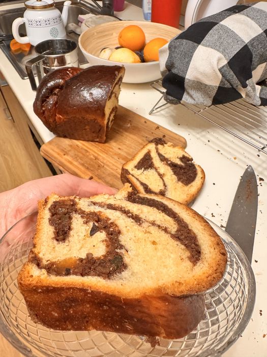 Cozonaci cu unt caramelizat la comanda
