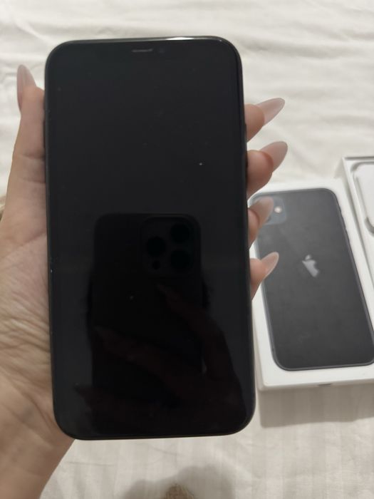 Iphone 11 128gb черного цветы