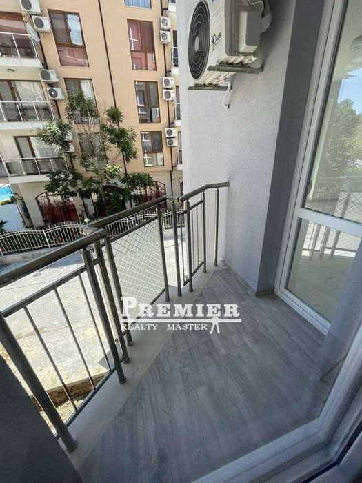 Продава се Двустаен апартамент в к.к. Слънчев бряг - 55 кв.м за 1400 €/кв.м - Снимка #8