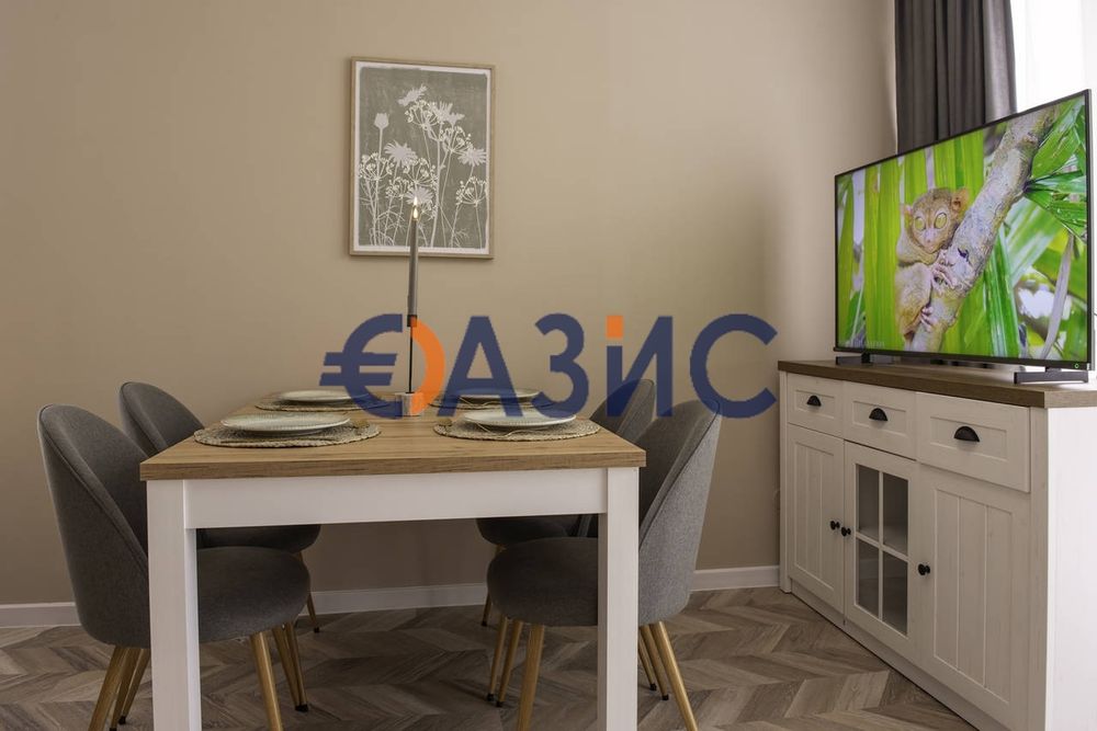 Продава се Двустаен апартамент в к.к. Слънчев бряг - 65 кв.м за 1193 €/кв.м - Снимка #8