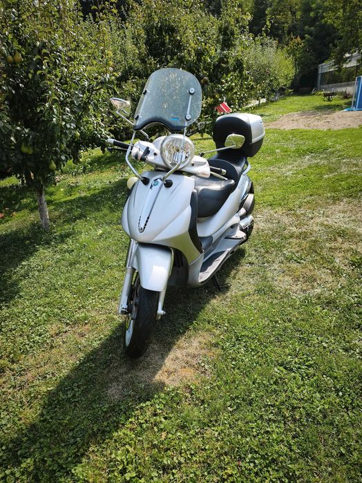 Piaggio Beverly 500