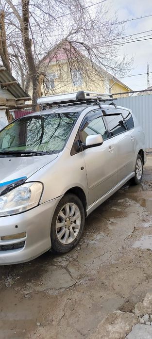 Ипсун Тойота 2004