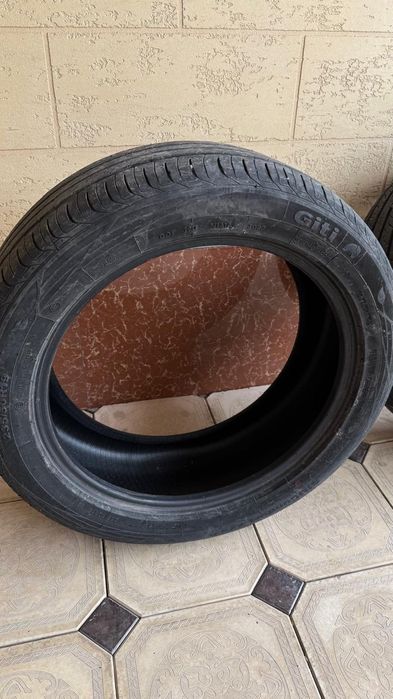 Шины летние срочно продам