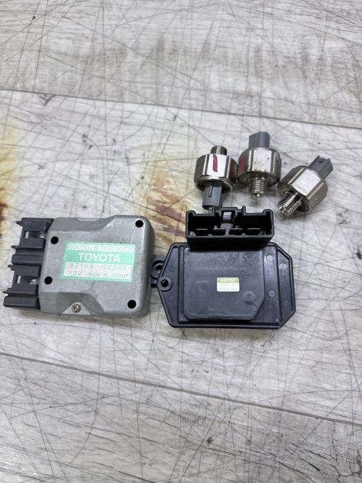 Тойота запчасти тремблеры